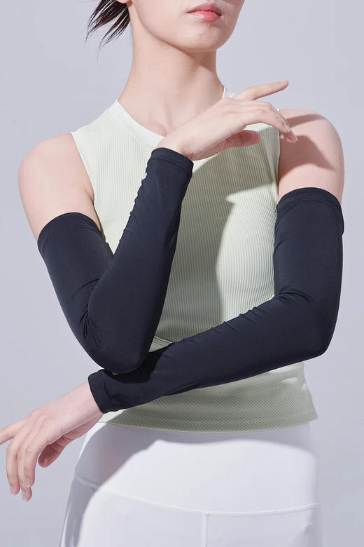 两件起拍【库存清仓】仅此一批！蕉*下同厂❗️无意轻奢清凉防晒冰袖✅UPF50+‼️有效阻隔99%紫外线 商品图9