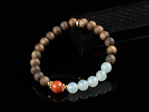 XY0166沉香+翡翠南红手串 商品图3