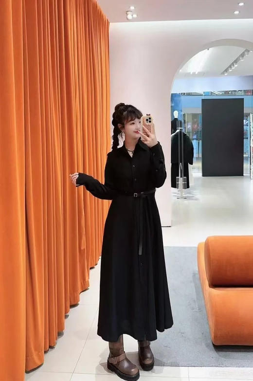 黑色挺括骨感长款高腰连衣裙 斜扣腰带衬衫裙 解锁高级感穿搭密码 不对称设计 精准收束腰线 微A字长线条裙身 分量感大裙摆 面料细腻垂坠 商品图7