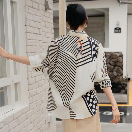 谜底花色衬衫分袖女2025夏季新款复古风大廓形宽松衬衣256MC6215 商品图2