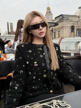 😆韦雪同款发箍墨镜,各大网红明星都在戴的一款墨镜~🌷【 𝐃家同款二合一发箍墨镜 】🌵!!!🔥 今年的第一大爆款 🔘一镜两戴 一定要冲🔘各种假期出行必备