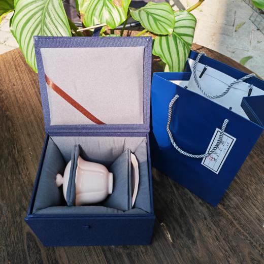 沁茶悦旅羊脂玉瓷樱花三才盖碗礼盒装 商品图1