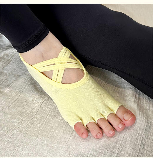 【现货秒发】壁虎瑜伽【2503WZ346】双交叉带防滑瑜伽袜 商品图2