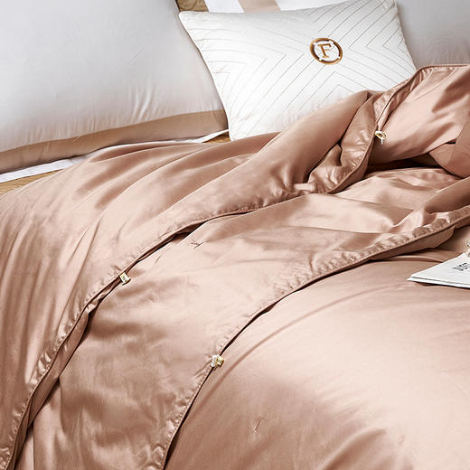 【6楼】富安娜纯棉超柔桑蚕丝被\锦念，零售价5680~5980元，活动价1599/1699元 商品图6