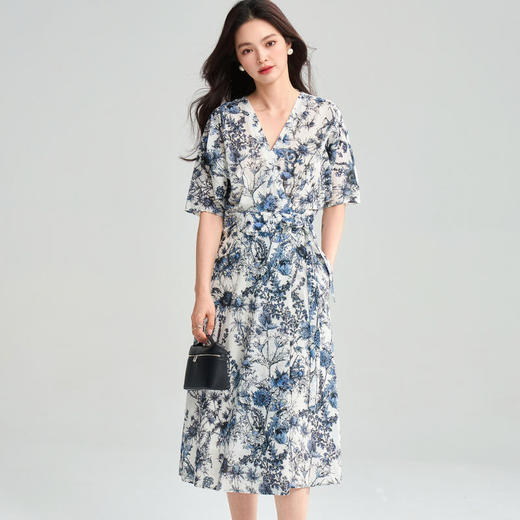 25夏季诗意水墨青花瓷蓝色印花茶歇裙收腰一片式围裹连衣裙25089 商品图3
