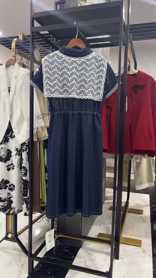 B8044       韩版休闲减龄收腰显瘦蕾丝披肩牛仔连衣裙 商品图8