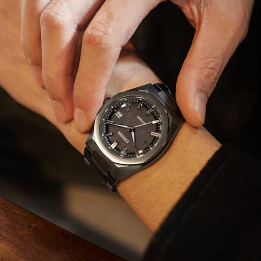 西铁城/CITIZEN电波对时舒博钛CB3045-61E 商品图4