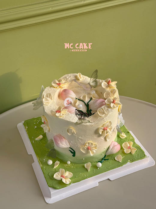 春日郁金香蝴蝶蛋糕 商品图1