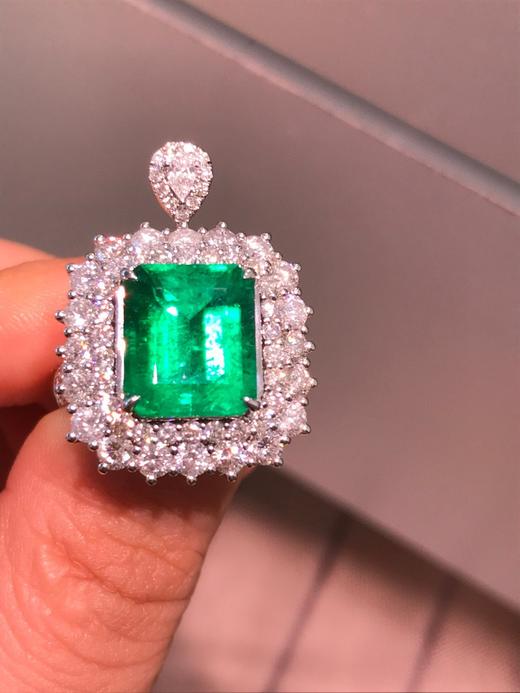 4.47ct刻面祖母绿戒指吊坠 商品图2