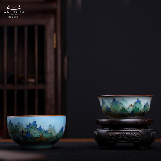 问鼎汝瓷鼎峰系列紫金釉老款品茗杯(青绿山水)听泉杯(青绿山水) 商品图0