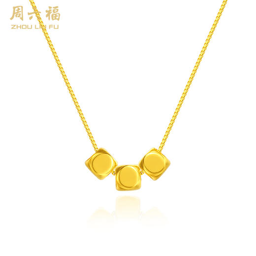 周六福足金小方糖吊坠 商品图5