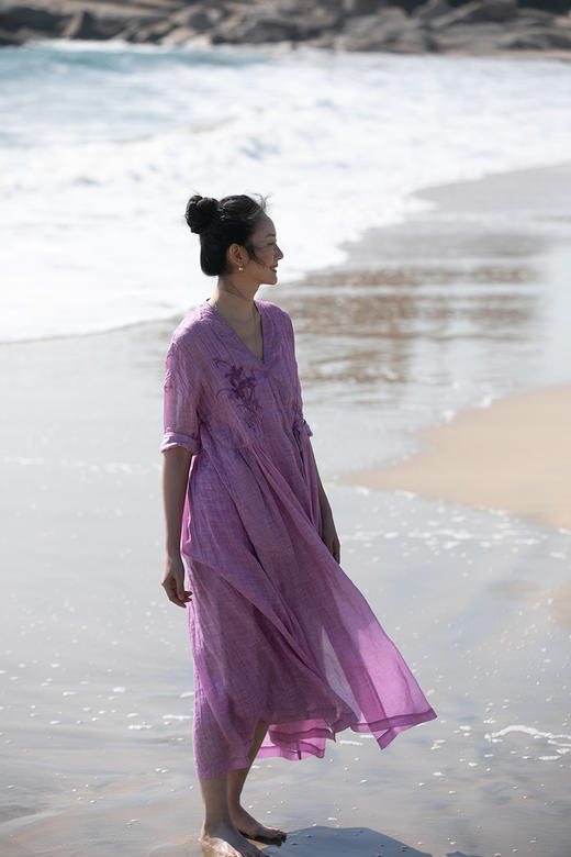 牧衣游原创 精工手绣打条苎麻风衣新款轻薄宽松清凉长外套 淡山 商品图5