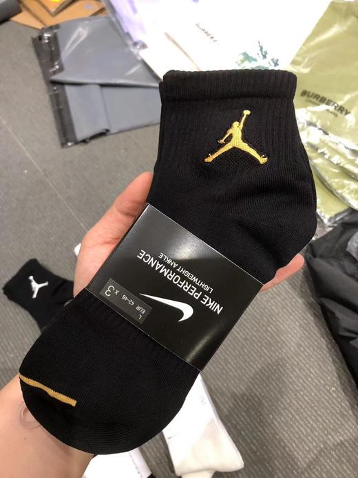 现货 耐克DRI-FIT系列乔丹袜子..专柜小两百三双.. 一年四季款.. 男女同穿..就这一批，卖完不再有... 商品图5