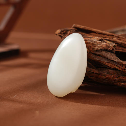 新疆国玉盟世玉【瑞兽潜璧】和田玉挂件白玉牌【带证书·顺丰物流】{新} 商品图2