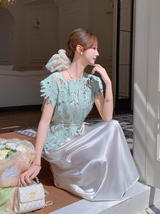 张心子【薄荷海雾】夏款镂空小众设计两件套时尚套装 U2503062 商品图4