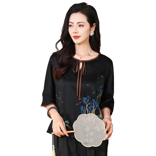 丁摩缎面香云纱小衫中老年女装时尚绣花洋气质复古妈妈新中式真丝上衣AL221823 商品图4