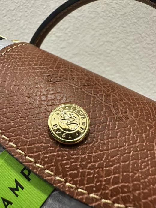 珑骧LONGCHAMP女士便携式饺子包 夏季出行便携首选 商品图9