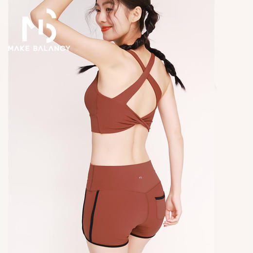 2025春夏Makebalancy/慕柏郦美式辣妹运动短裤高腰弹性塑型无尴尬线带口袋速干吸排2356 商品图5