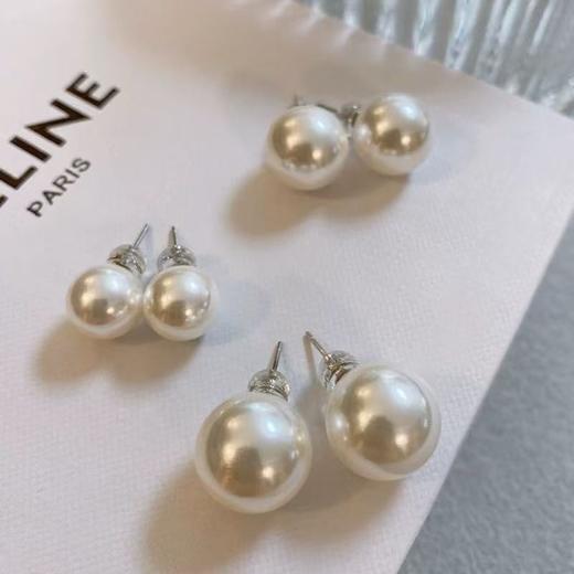925银正圆强光澳白色珍珠耳钉女ins小众网红法式复古港风名媛耳环 商品图0