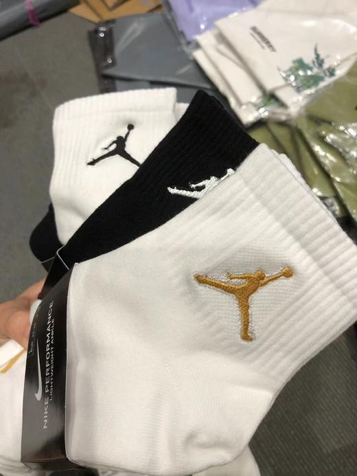 现货 耐克DRI-FIT系列乔丹袜子..专柜小两百三双.. 一年四季款.. 男女同穿..就这一批，卖完不再有... 商品图6