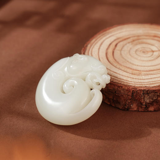 新疆国玉盟世玉【鸿运纳宝】和田玉挂件/把件【带证书·顺丰物流】 商品图2