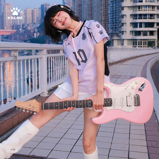 卡尔美KELME新款荣耀回潮系列女士时尚圆领短袖T恤 商品图2