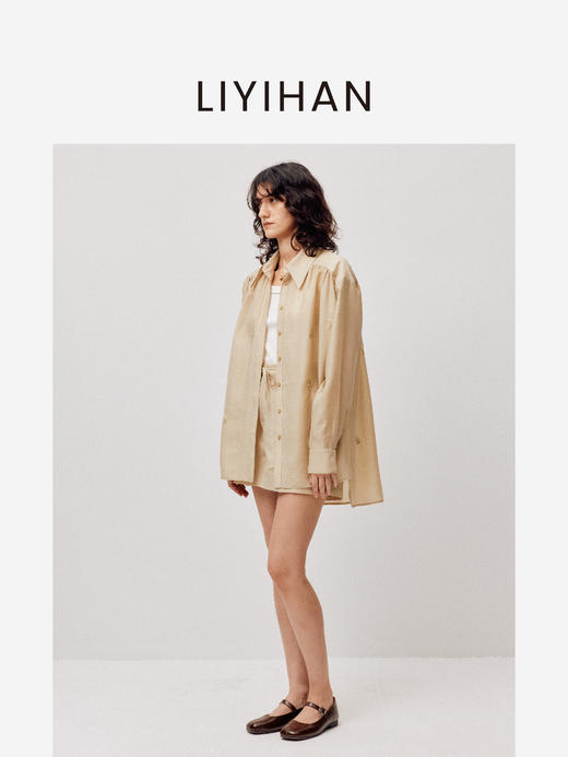 LIYIHAN清月鹊 | 25夏新款天丝小花刺绣短裤抽绳短裤女显瘦休闲 商品图2