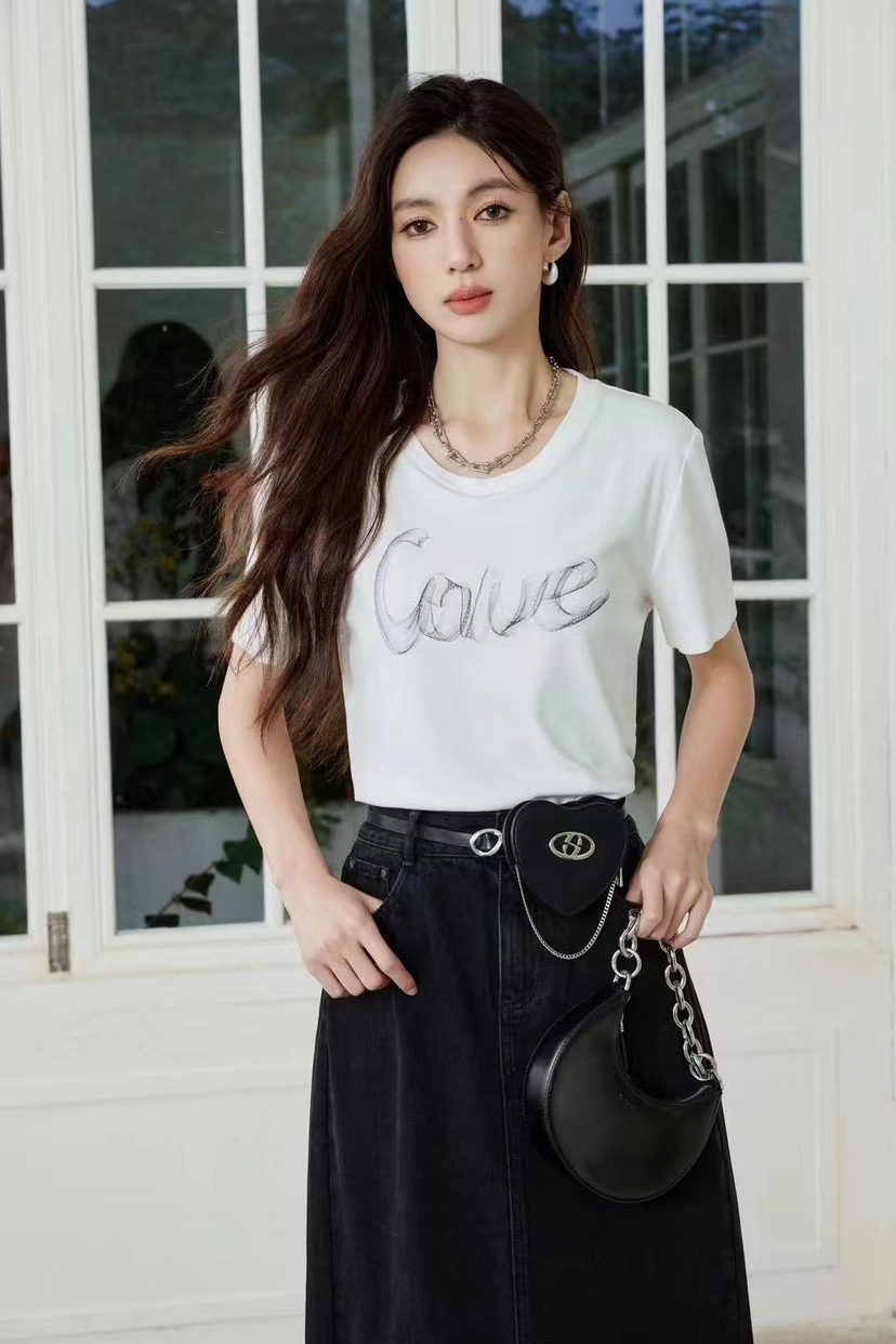 珞炫/LOFTSHINE字母白色T恤