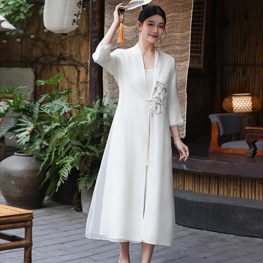 FLZD-6232国风2025春夏新款刺绣中式开衫薄外套百搭国风防晒衣连衣裙女6232 商品图1