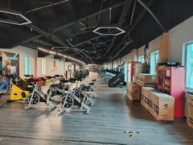 【枝江柠铜体育健身中心】—塑造完美身材的理想之地