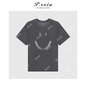 03-4潘依绣丁丁宠粉PanYiXiu/潘依绣减龄阔版微笑标圆领短袖 W-62985