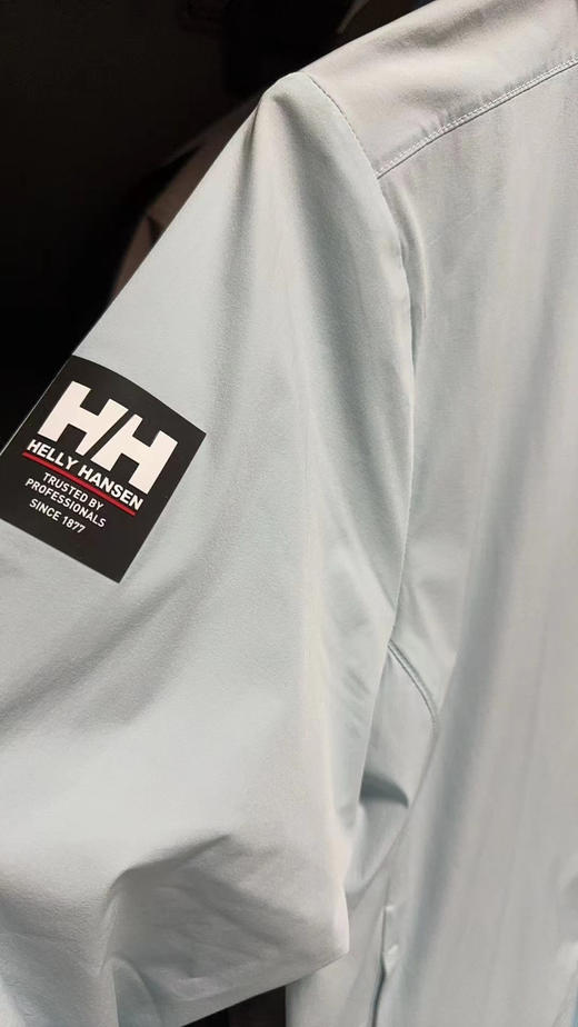 正品HH 海丽汉森皮肤衣。云朵感，超轻盈，原价1380
浅蓝色M-xl
深蓝色s-xxl
绿色s-xxl 商品图7