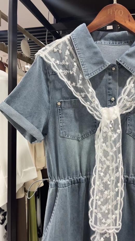 B8044       韩版休闲减龄收腰显瘦蕾丝披肩牛仔连衣裙 商品图10