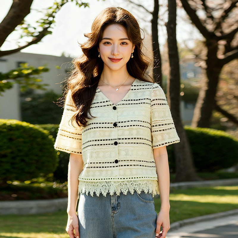 奢姿大码女装2025夏季新款气质撞色v领上衣胖妹妹时尚短袖衬衫9952293885