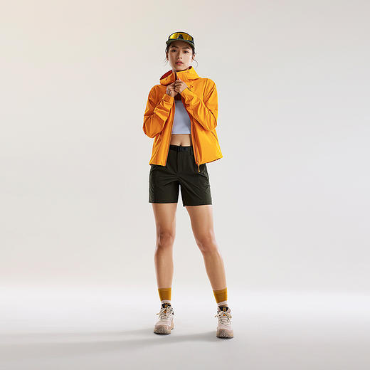 KAILAS凯乐石 户外运动 女短款连帽软壳 KG2519203 商品图1