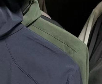 正品HH 海丽汉森皮肤衣。云朵感，超轻盈，原价1380
浅蓝色M-xl
深蓝色s-xxl
绿色s-xxl 商品图14