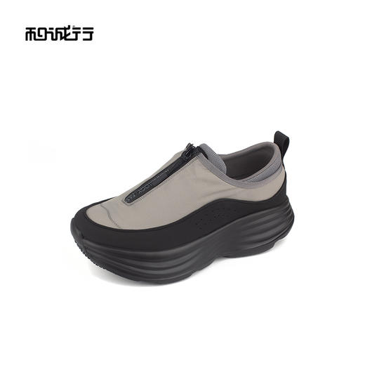 和诚行 2025新款潮流时尚休闲轻便厚底男百搭一脚蹬运动鞋0551225 商品图1