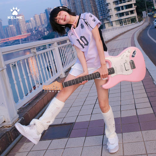 卡尔美KELME新款荣耀回潮系列女士时尚圆领短袖T恤 商品图1