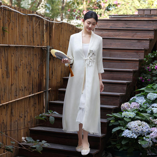 FLZD-6232国风2025春夏新款刺绣中式开衫薄外套百搭国风防晒衣连衣裙女6232 商品图2