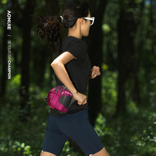 【多功能装载 独立水壶仓】奥尼捷户外运动水壶骑行腰包 商品图4