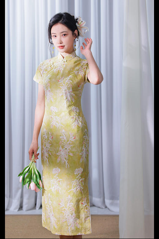 清新百合刺绣旗袍『杳卿』春日生韵棉麻系列，心机微宽松，松弛显瘦舒适 商品图0
