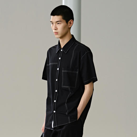 GXG男装 黑色撞色设计短袖衬衫 日常休闲简约时尚通勤夏季热卖短袖衬衫G24X232022 商品图2
