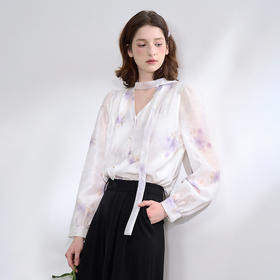 西遇法式v领衬衫女春夏新款宽松灯笼袖系带晕染碎花上衣D0050464