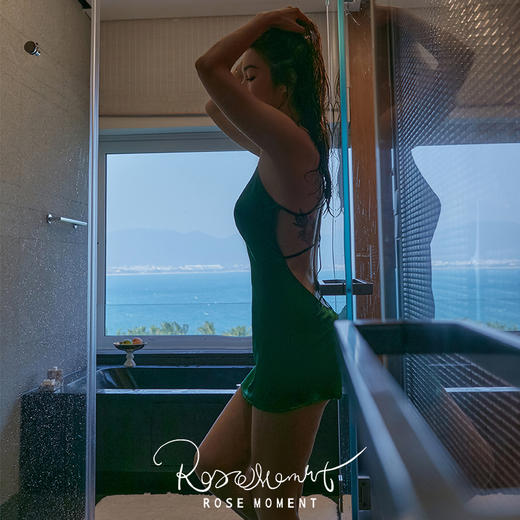 真丝性感极简露背中裙 A22118 商品图4