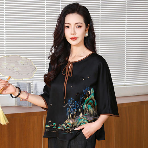 丁摩缎面香云纱小衫中老年女装时尚绣花洋气质复古妈妈新中式真丝上衣AL221823 商品图5