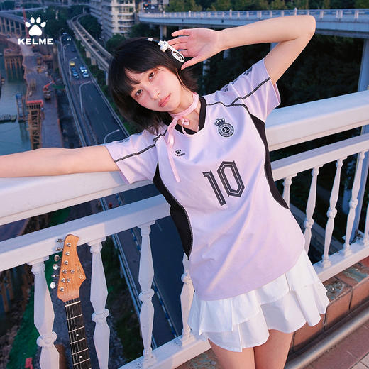 卡尔美KELME新款荣耀回潮系列女士时尚圆领短袖T恤 商品图5