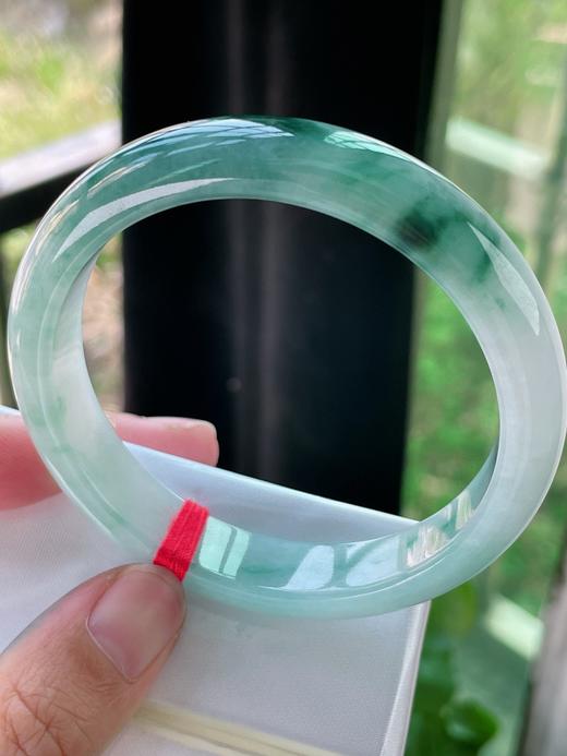 58正圈翡翠手镯 商品图1