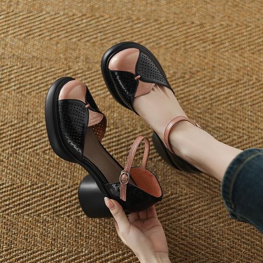 【预售5天】舒适柔软拼色厚底高跟凉鞋，包头镂空粗跟休闲一字扣罗马鞋ASZ&5-698 商品图2