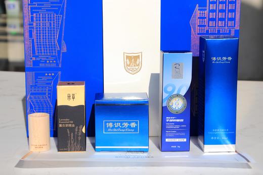 净颜柔润精华液 抗皱紧致日霜 商品图1