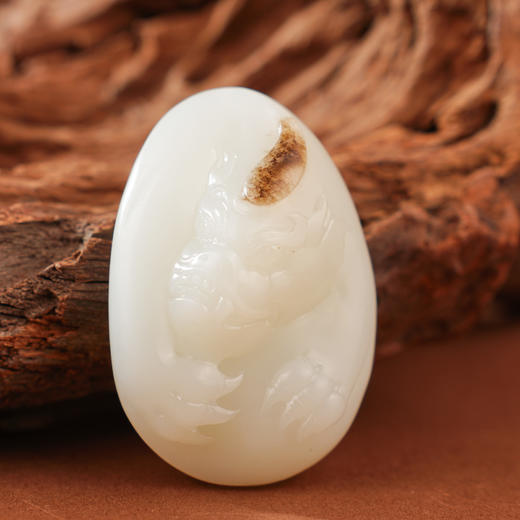 新疆国玉盟世玉【瑞兽潜璧】和田玉挂件白玉牌【带证书·顺丰物流】{新} 商品图1